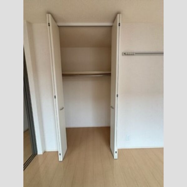 収納 (クローゼット)