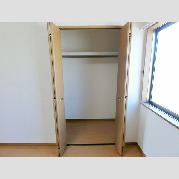 収納 (クローゼット)