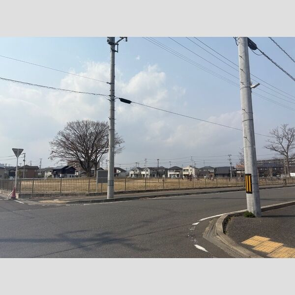 その他 (公園まで約80m)