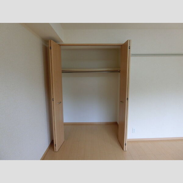 収納 (クローゼット)