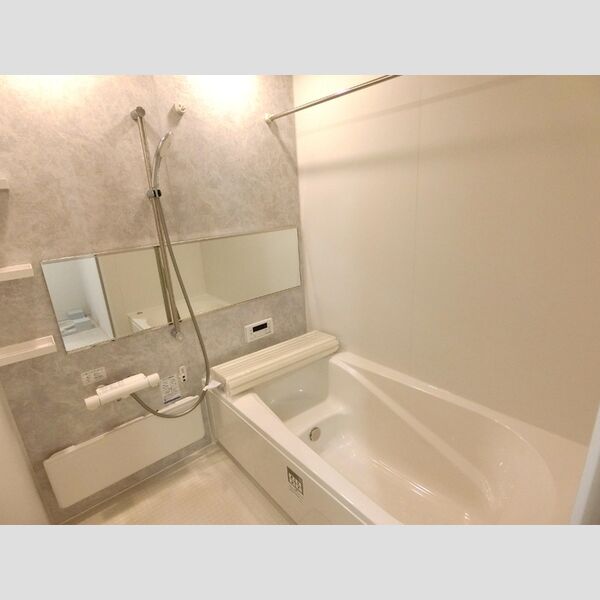 バス (バスルーム)