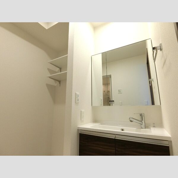 洗面所 (洗面所)