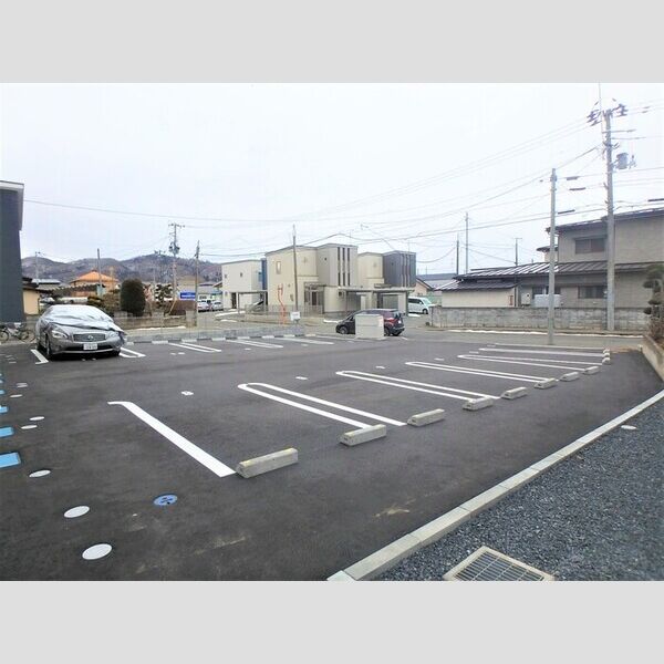 駐車場 (駐車場)