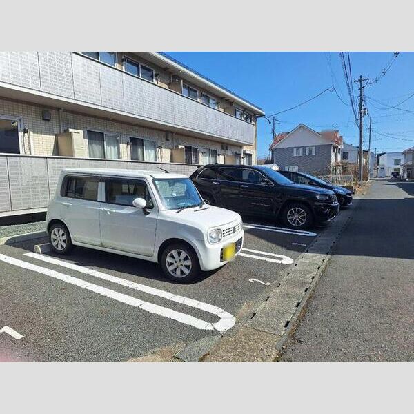 駐車場 (駐車場)