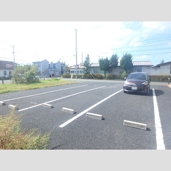 駐車場 (駐車場)