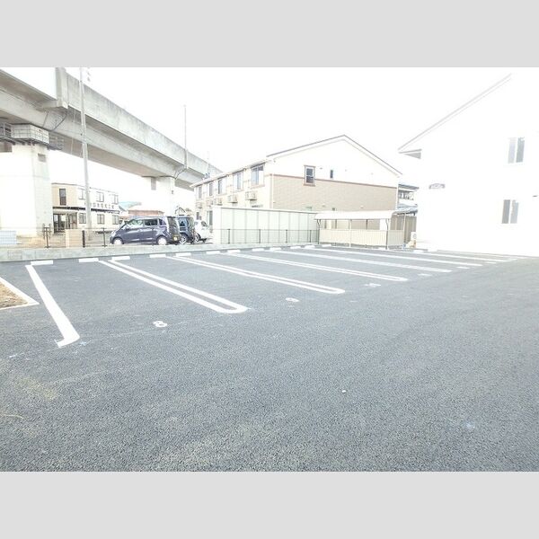 駐車場 (駐車場)