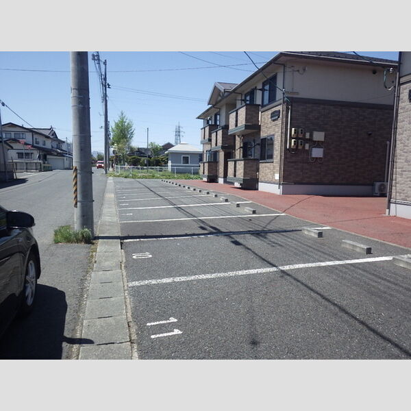 駐車場 (駐車場)