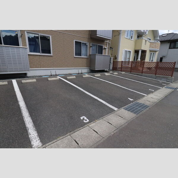 駐車場 (駐車場)