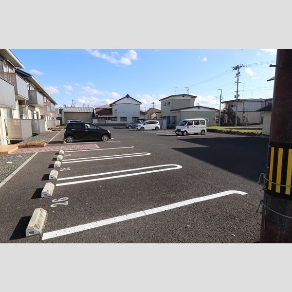 駐車場 (駐車場)