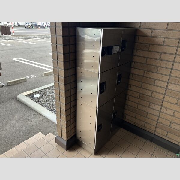 現地周辺 (宅配ボックス)