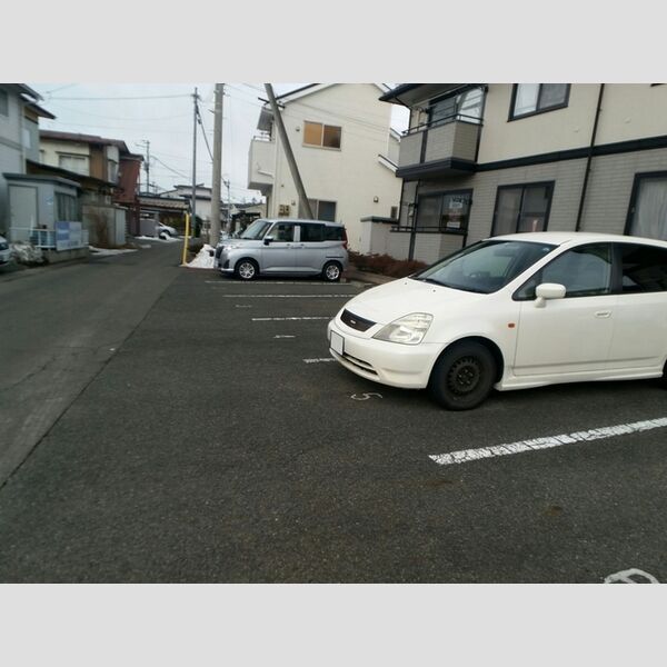 駐車場 (駐車場)