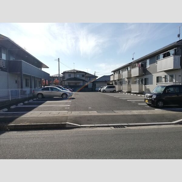 駐車場 (駐車場)