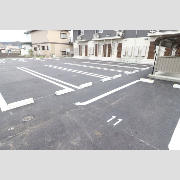 駐車場 (駐車場)