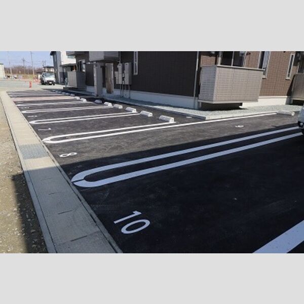 駐車場 (駐車場)
