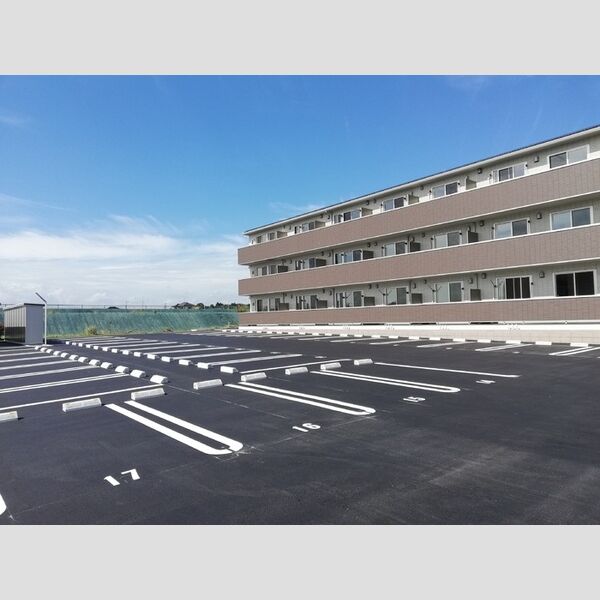 駐車場 (駐車場)