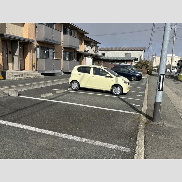 駐車場 (駐車場)