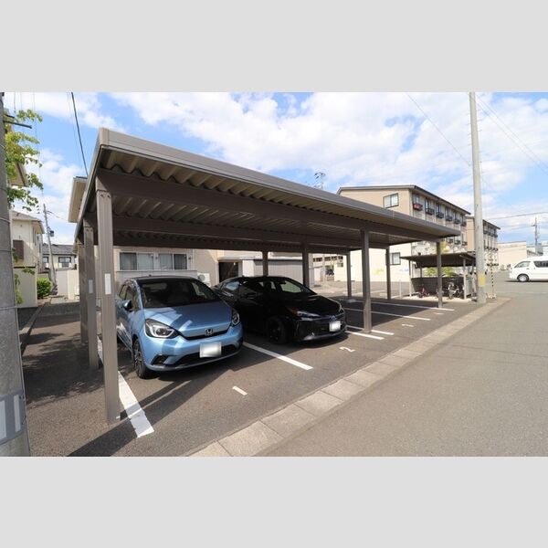 駐車場 (カーポート付き駐車場)