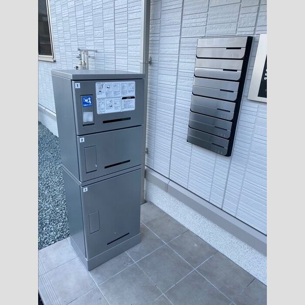 現地周辺 (宅配ボックス)