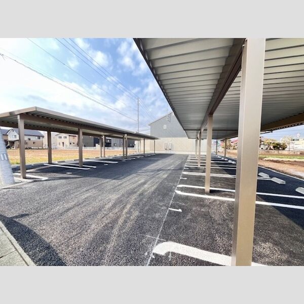 駐車場 (駐車場)