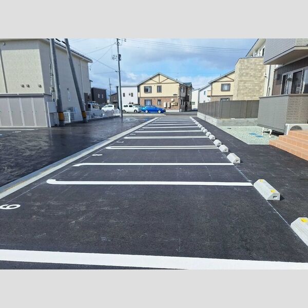 駐車場 (駐車場)