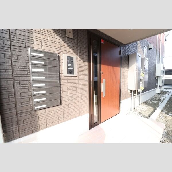 エントランス (オートロック付き)