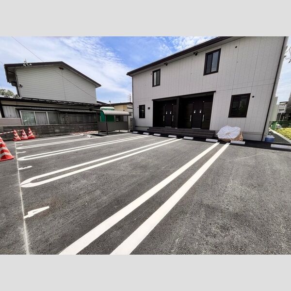 駐車場 (駐車場)