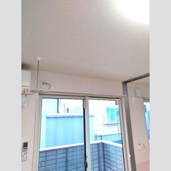 その他 (室内物干し)