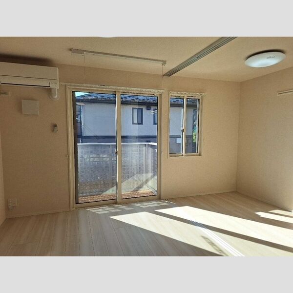 居室・リビング (リビング別方向)