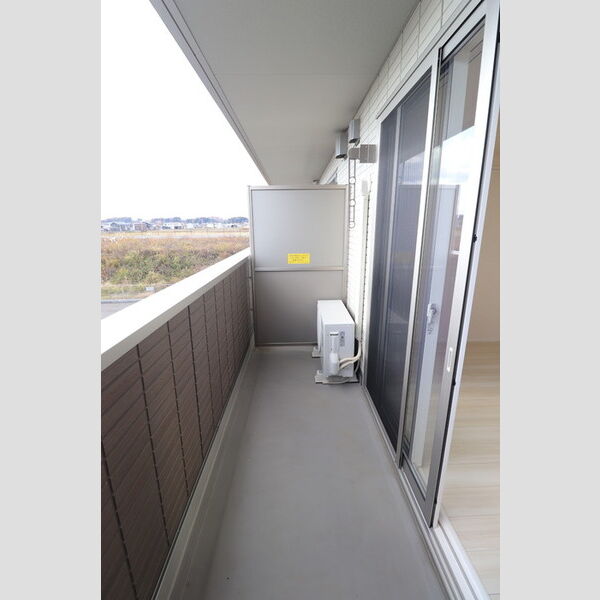 バルコニー・ベランダ (バルコニー)