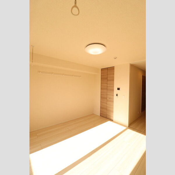 居室・リビング (リビング別方向)