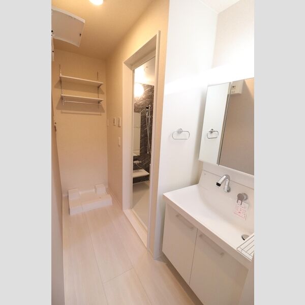 洗面所 (洗面室)