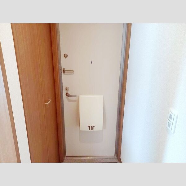 玄関 (玄関)