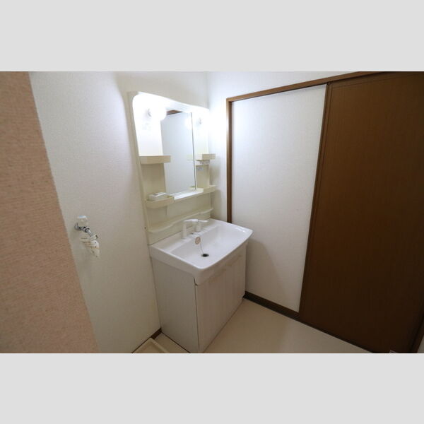 洗面所 (洗面室)