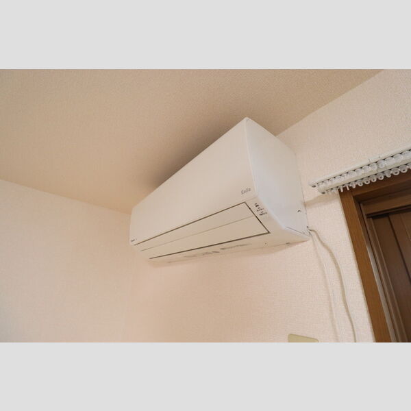 その他設備 (エアコン(LDK))