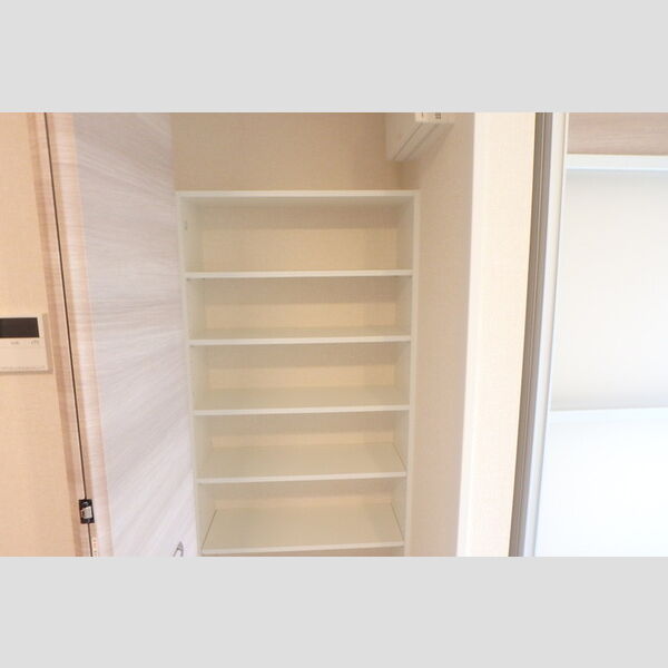 その他 (パントリー)