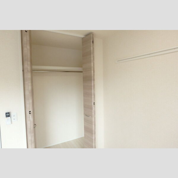 収納 (クローゼット)