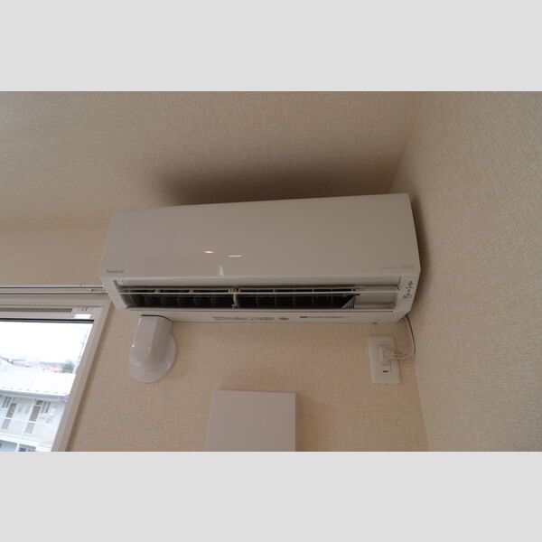 その他設備 (エアコン)