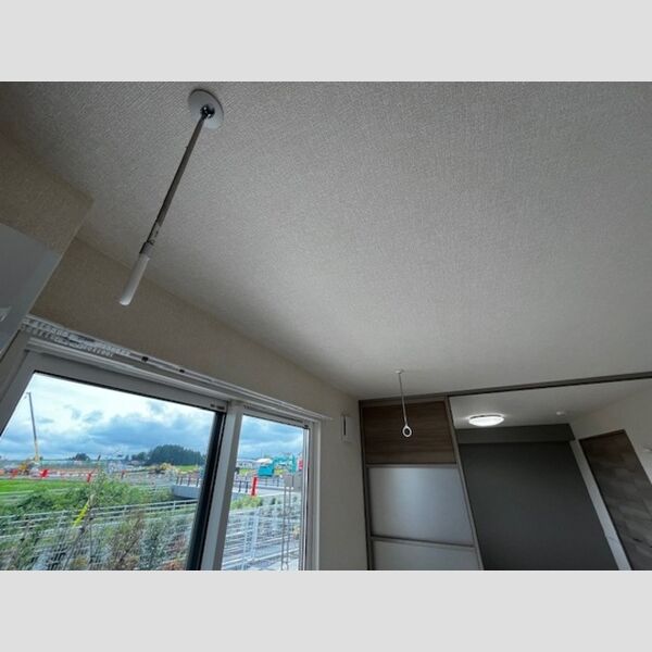 その他 (室内物干)