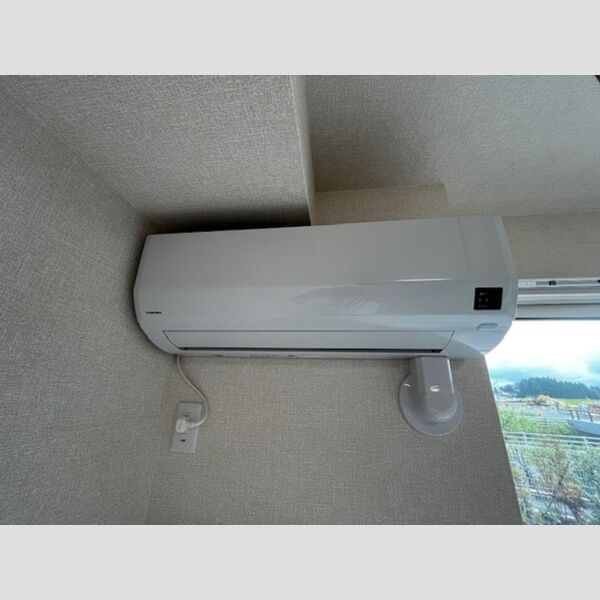 その他設備 (エアコン)