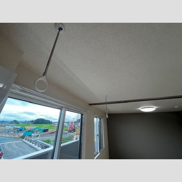 その他 (室内物干)