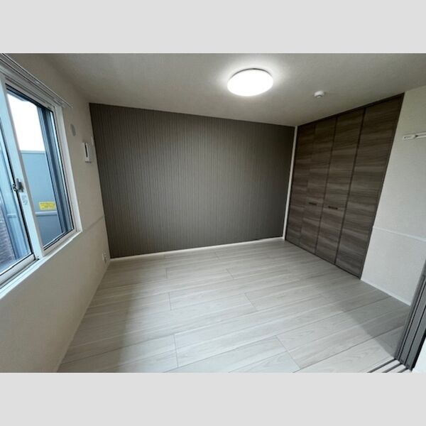 その他 (6.1帖洋室)