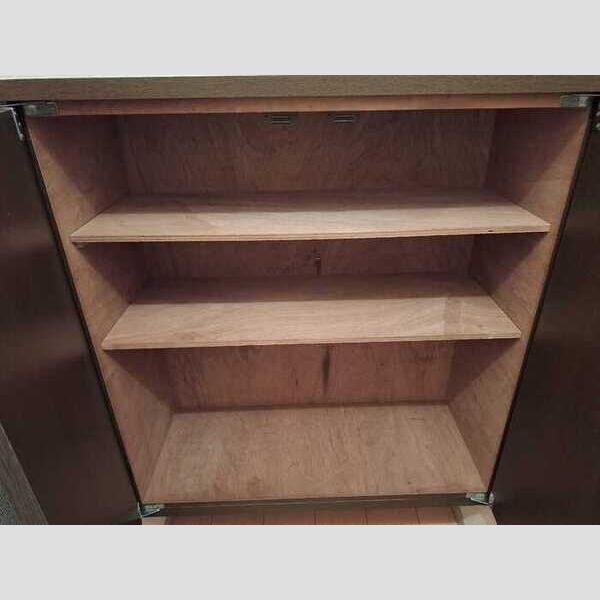 玄関 (シューズボックス)