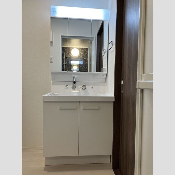 洗面所 (洗面所)