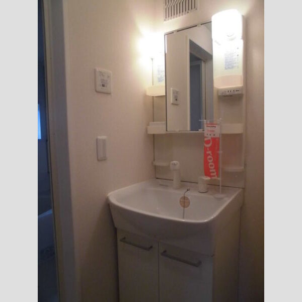 洗面所 (洗面室)