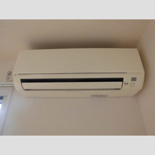 その他設備 (リビングエアコン)