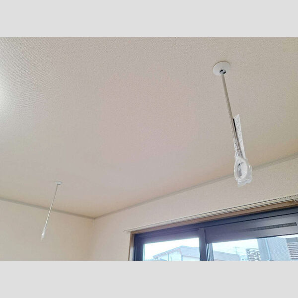 その他設備 (室内物干し)