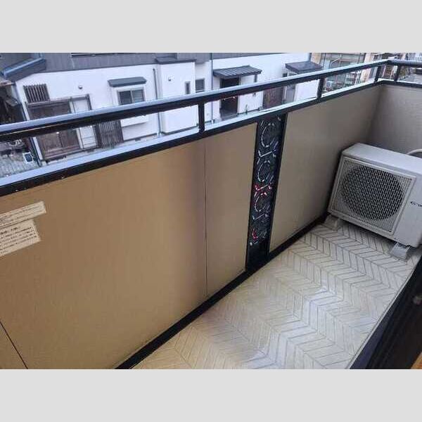 バルコニー・ベランダ (バルコニー)