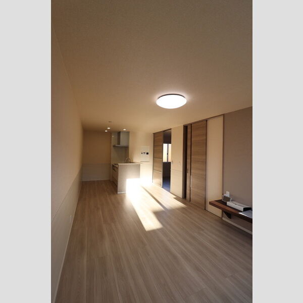 居室・リビング (リビング別方向)