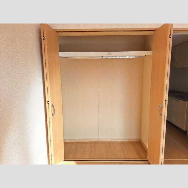 収納 (クローゼット)