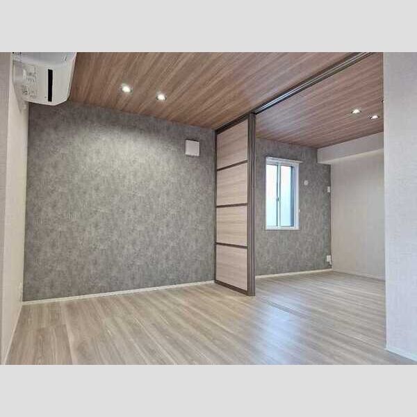 居室・リビング (リビング別方向)